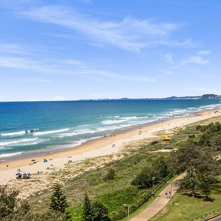 Boulevard Towers On Broadbeach Гоулд Коуст Екстериор снимка