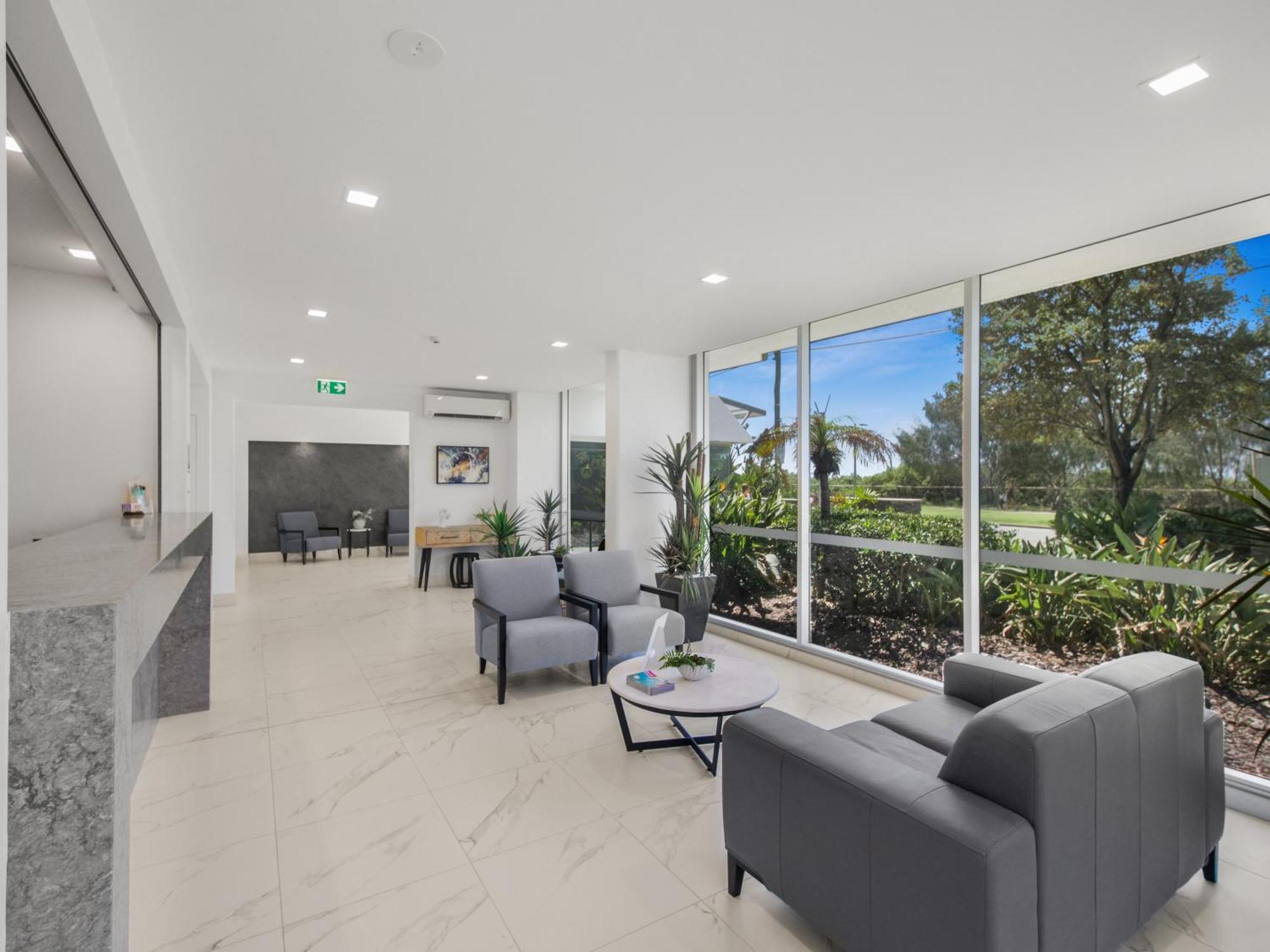 Boulevard Towers On Broadbeach Гоулд Коуст Екстериор снимка