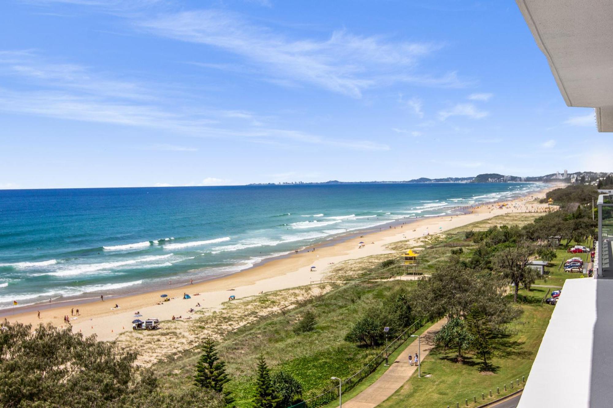 Boulevard Towers On Broadbeach Гоулд Коуст Екстериор снимка