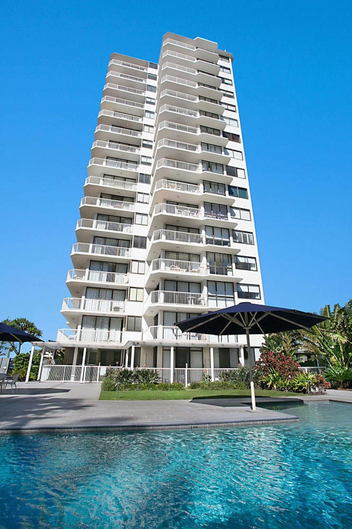 Boulevard Towers On Broadbeach Гоулд Коуст Екстериор снимка